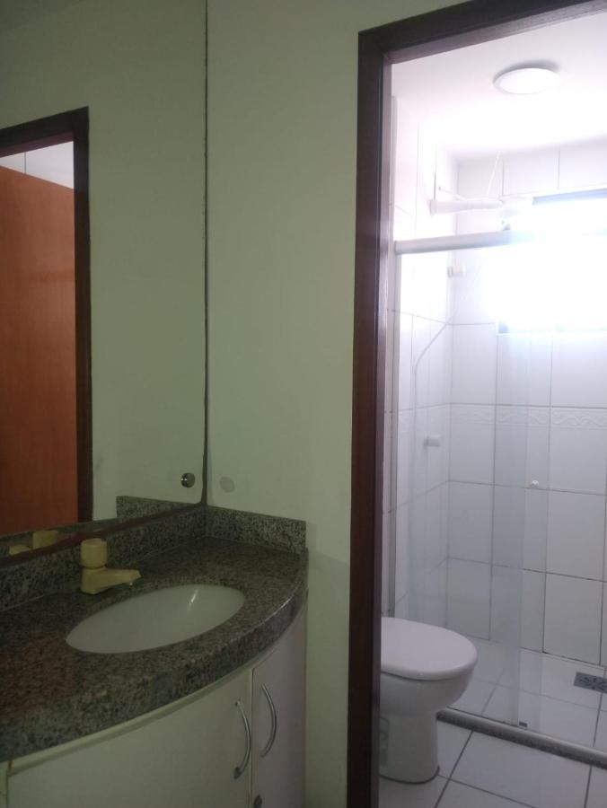 Apartamento Ed. Ruy Castelo Branco *