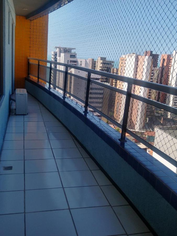 Apartamento Ed. Ruy Castelo Branco *